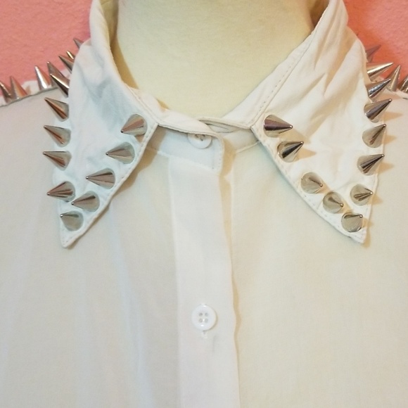 UNIF White Caution Sheer Spike Rare Top M - Picture 3 of 8